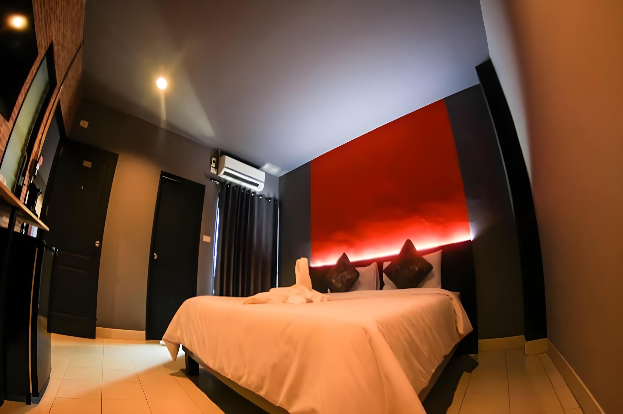 Hotel Passion 26/52