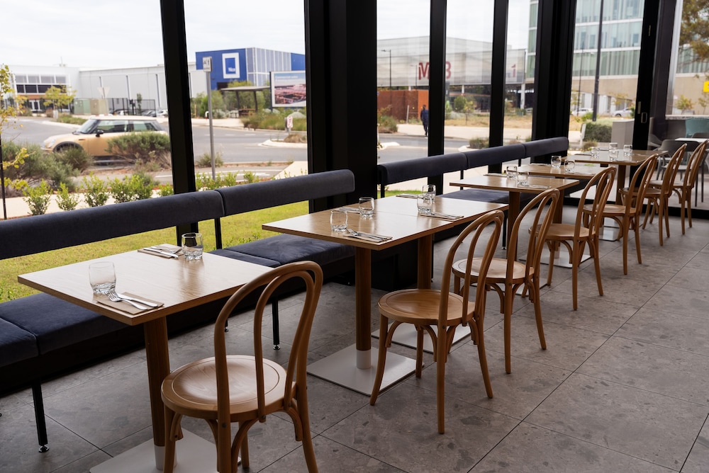 Mantra Tonsley Adelaide 40/55