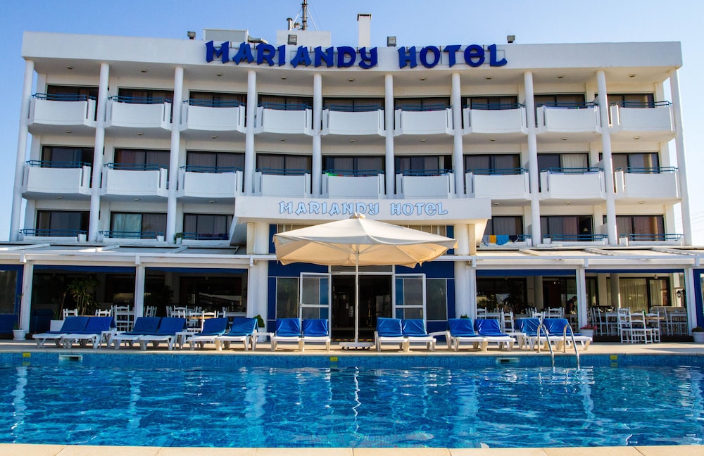 Mariandy Hotel 4/64