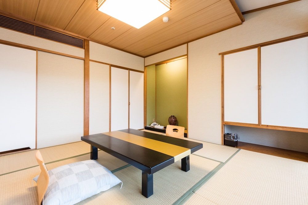 Oedo-Onsen-Monogatari Ito Hotel New Okabe 32/56