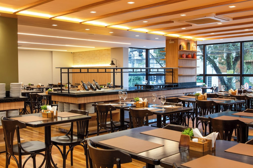 Slaviero Hotel Curitiba Shopping 38/50