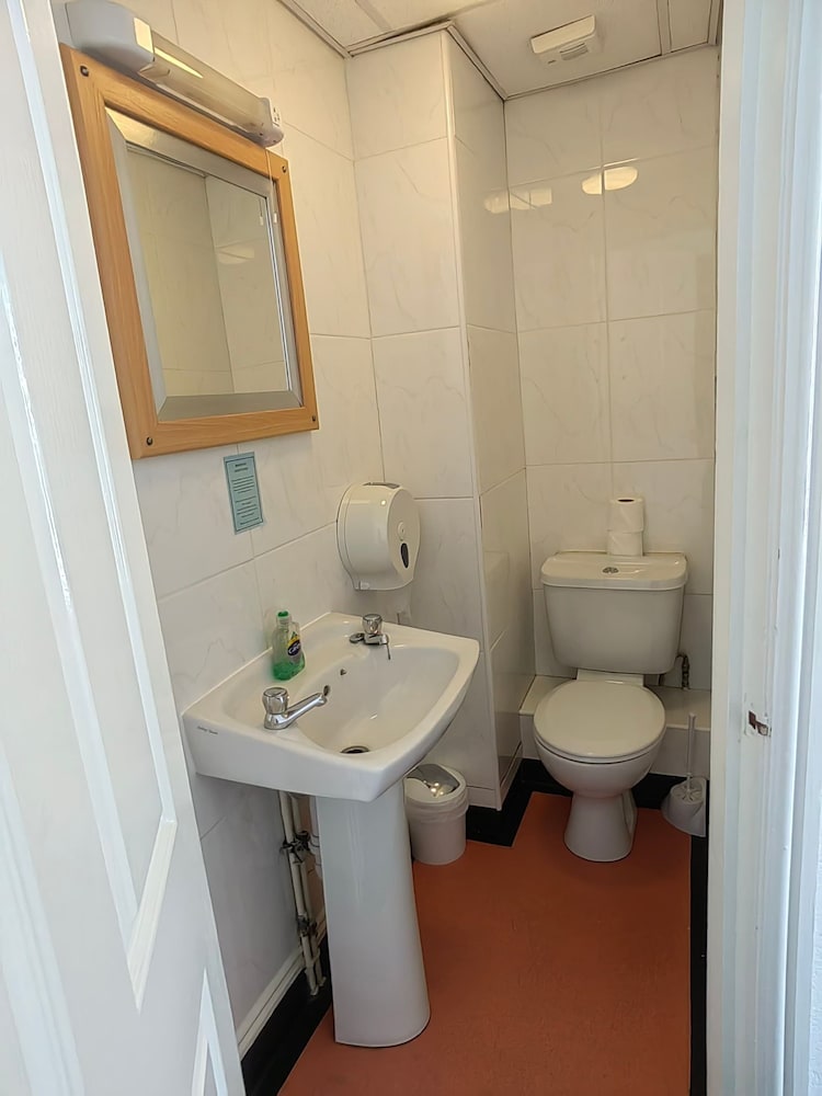 Celtic Bay Guest House 44/57