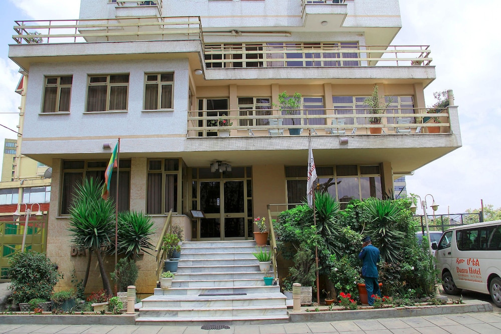 Damu Hotel 3/35