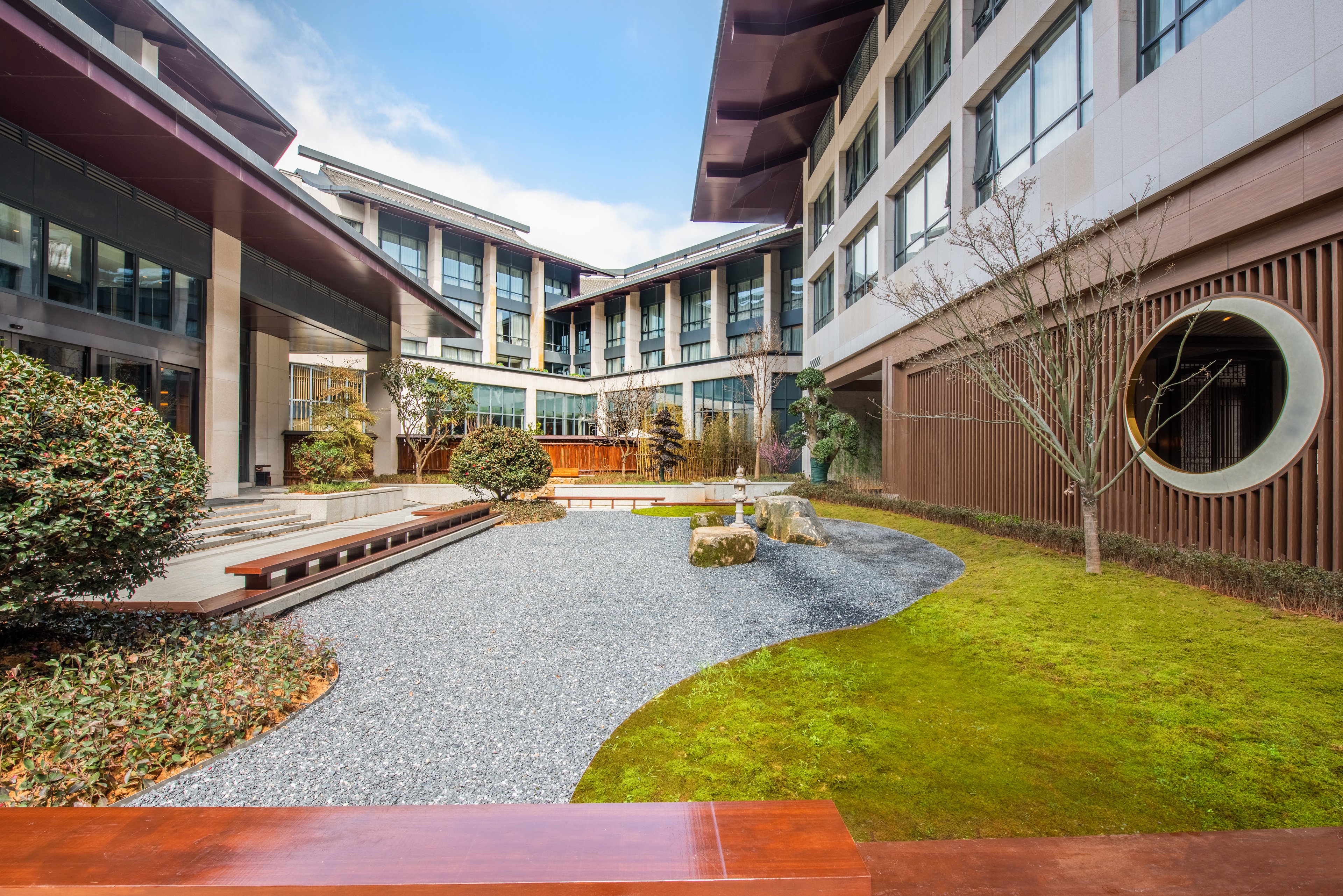 Holiday Inn Resort Yichun Mingyue Mountain 33/38