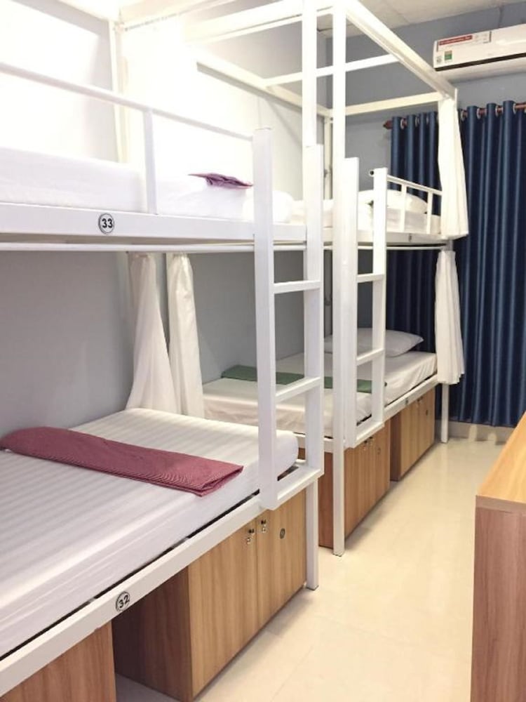 Amy 2 Hostel 19/29