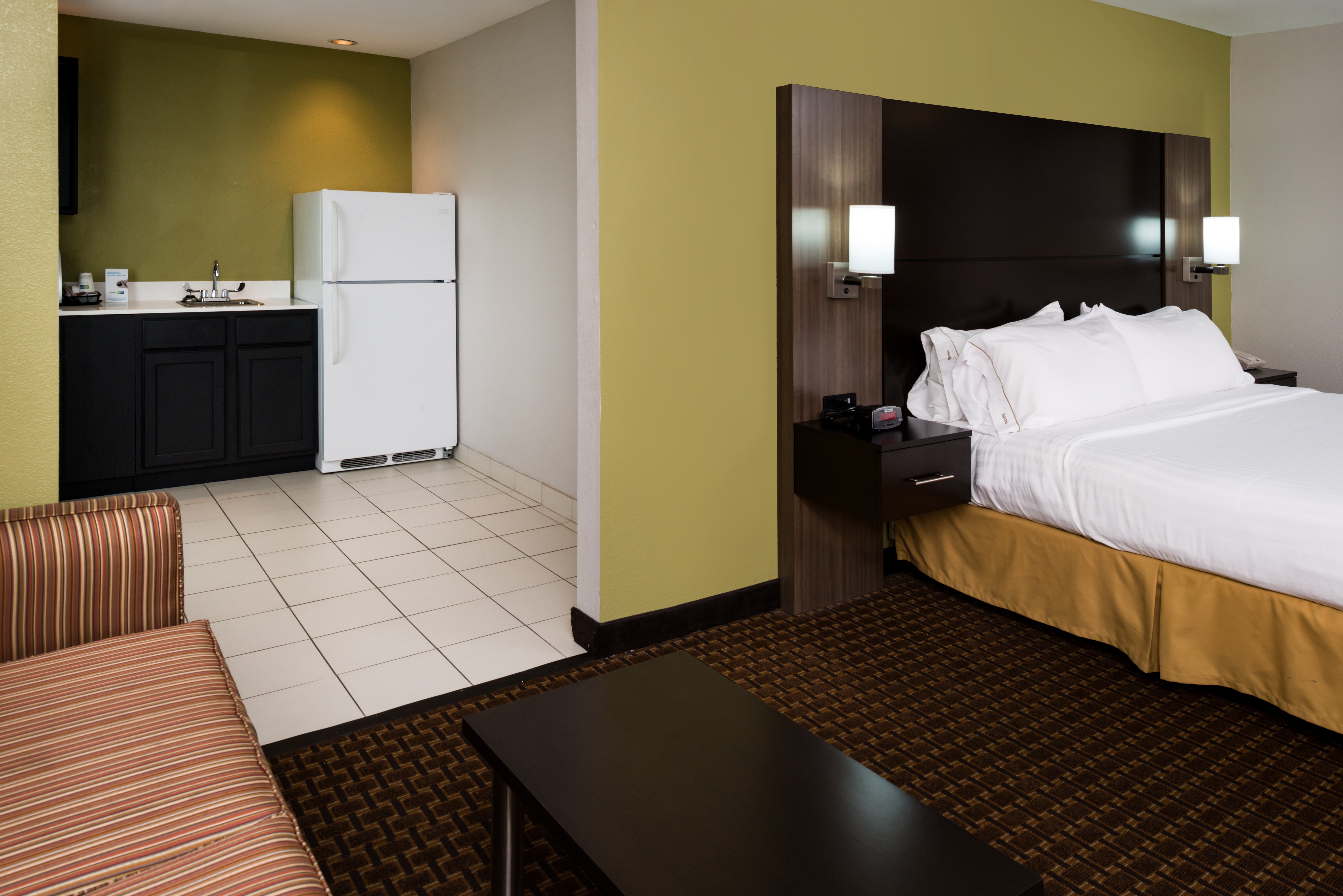 Holiday Inn Express Hotel And Suites Bucyrus 13/36