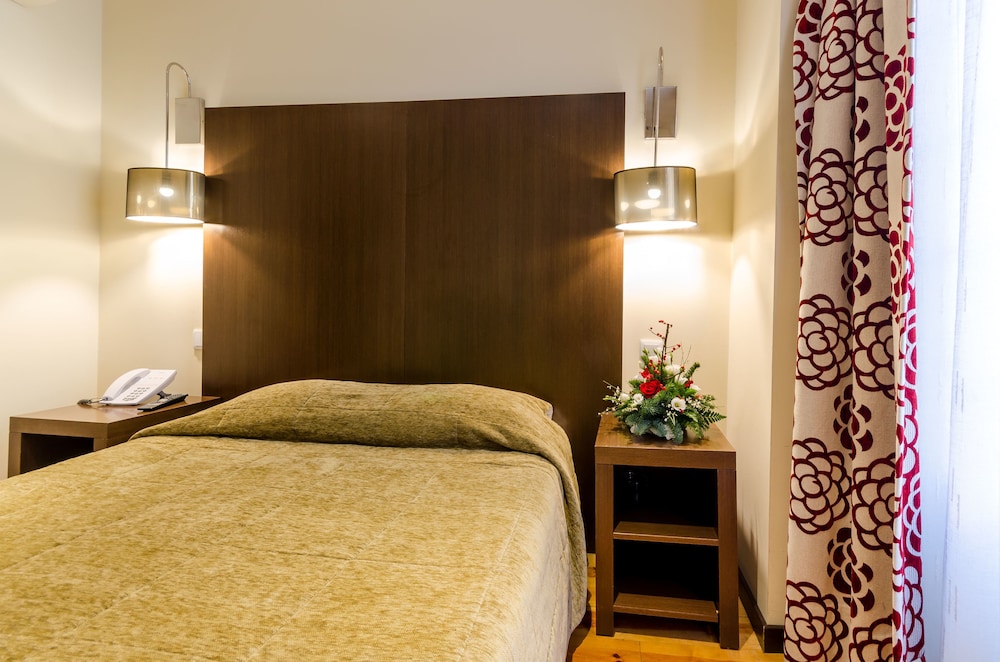 Hotel Duas Nacoes 7/63