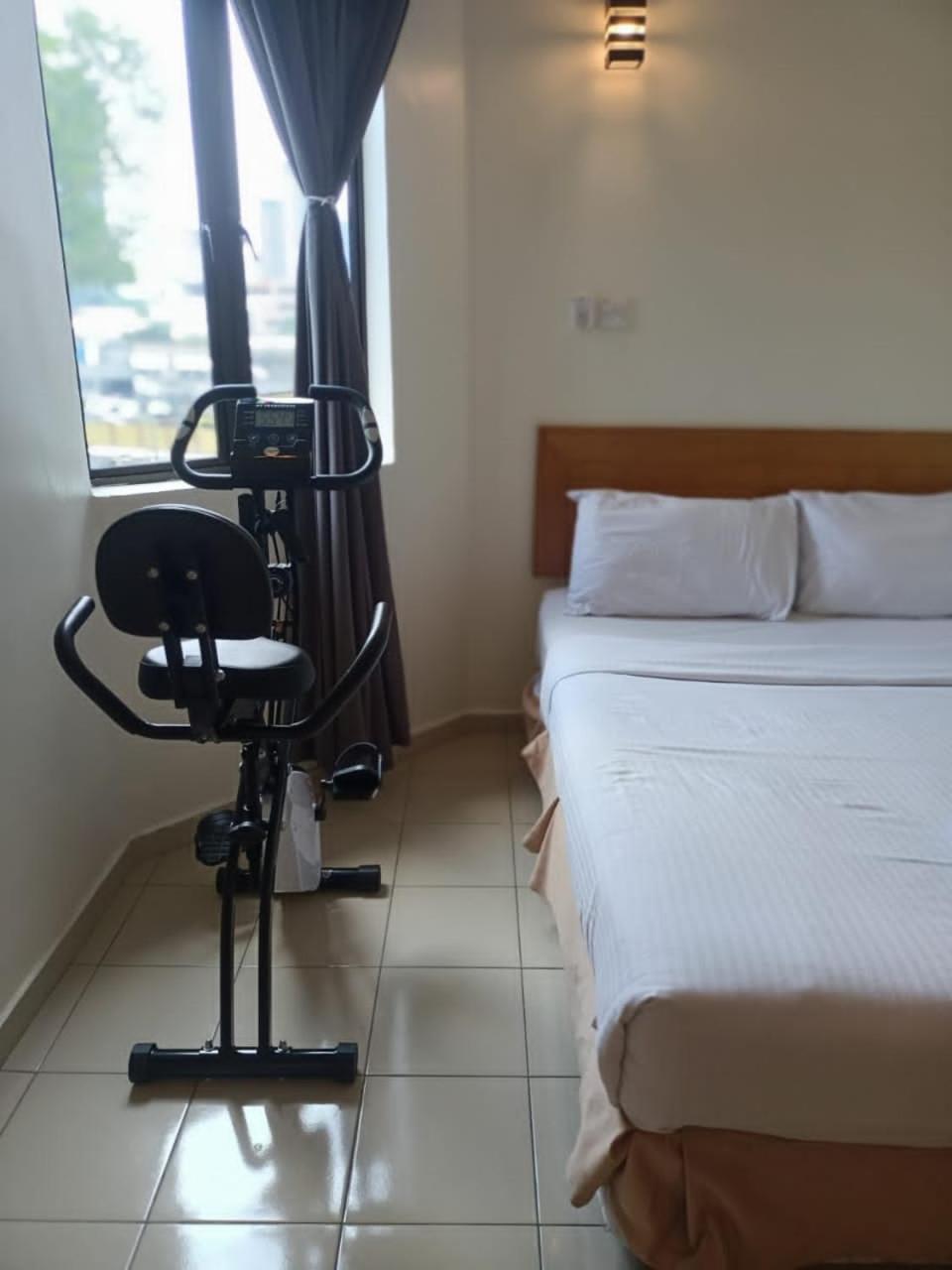 Hotel Sri Sutra - Pj Jalan 227 10/19