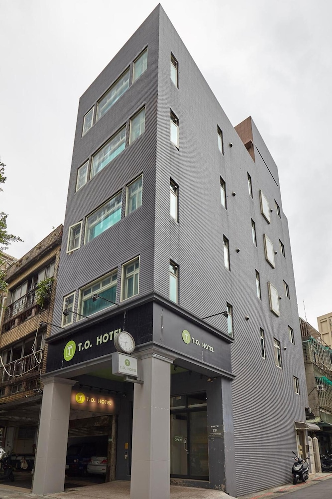 T.O. Hotel 4/47