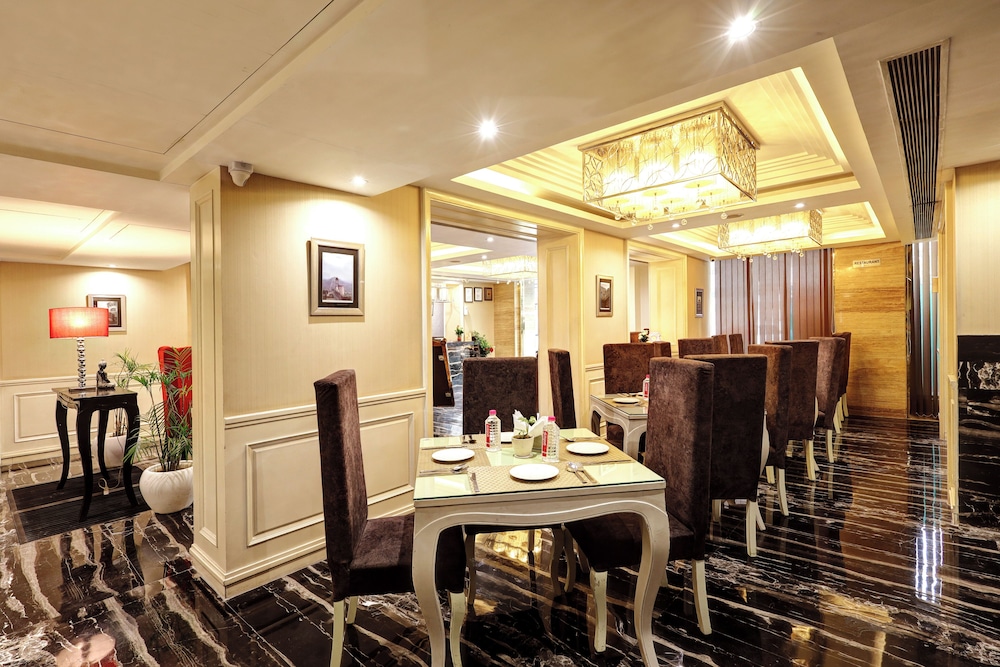 Flute Boutique Hotel 43/48