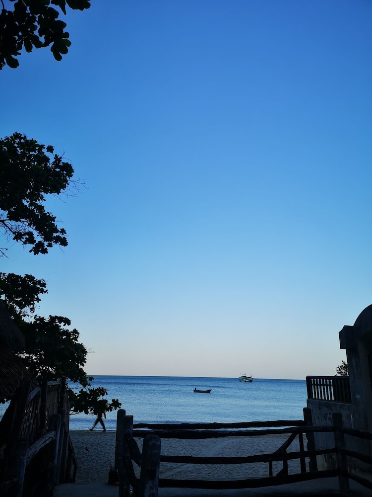 Arunee Resort Koh Chang 写真4