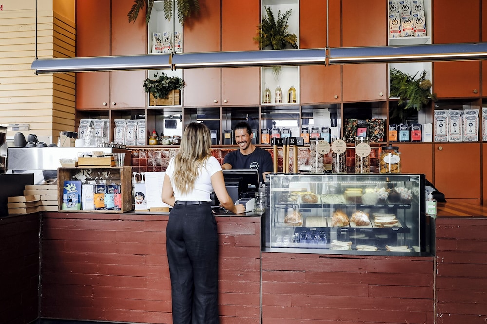 Wake Up Sydney - Adults Only 50/63