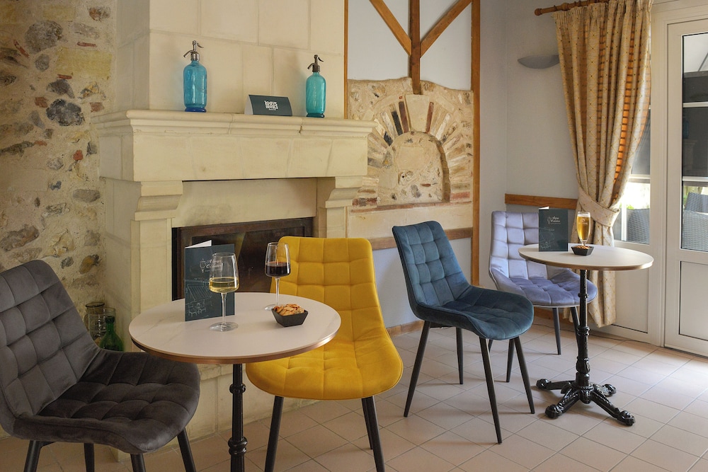 AUBERGE LE COLOMBIEN 31/37