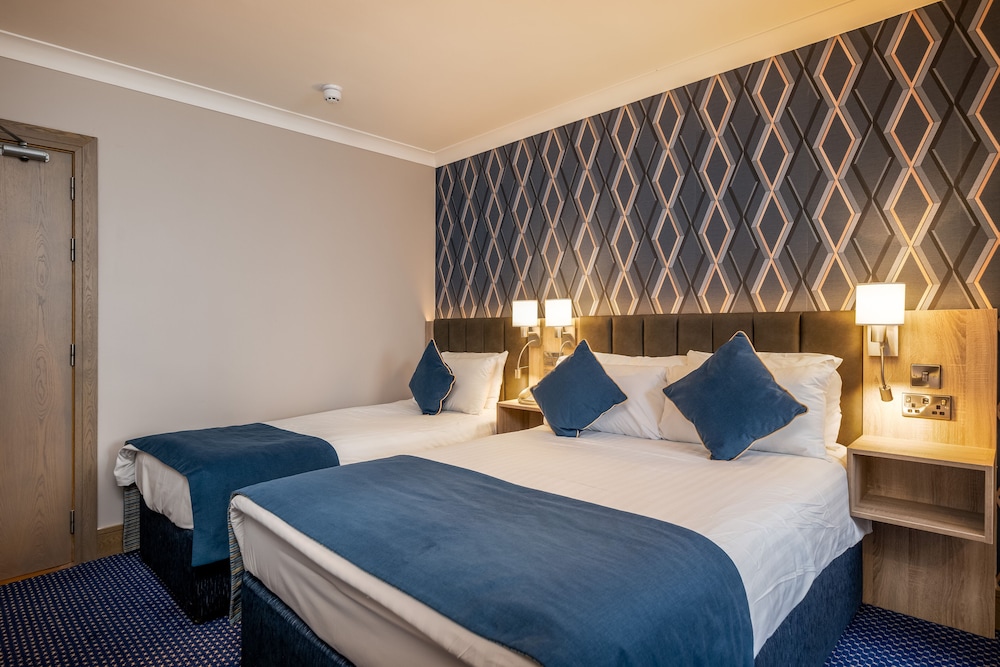 SUPERIOR, DOUBLE BED
