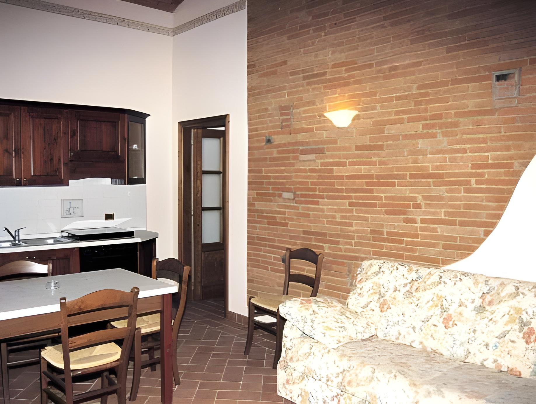 CASALE ETRUSCO 15/39
