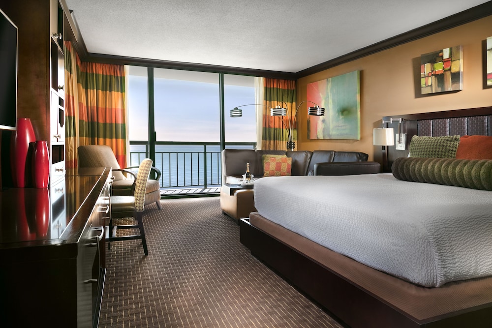 SUPERIOR, KING BED, ADULT ONLY