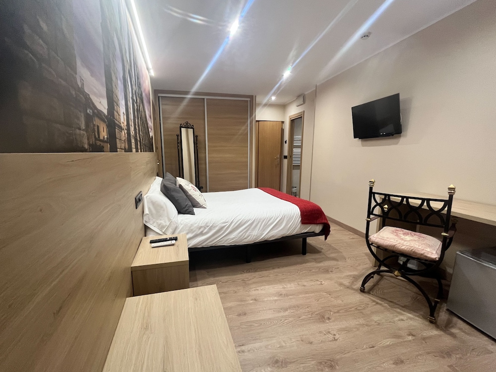 Venta Magullo Complejo Hostelero 28/55