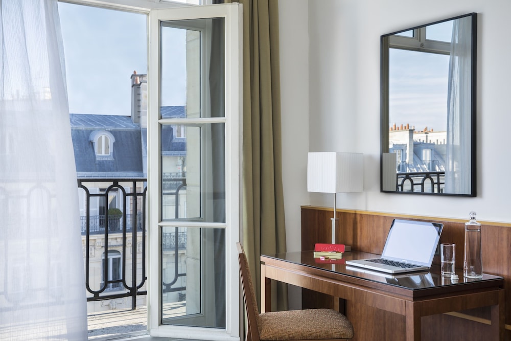 Miiro Le Grand Hôtel Cayre 50/50