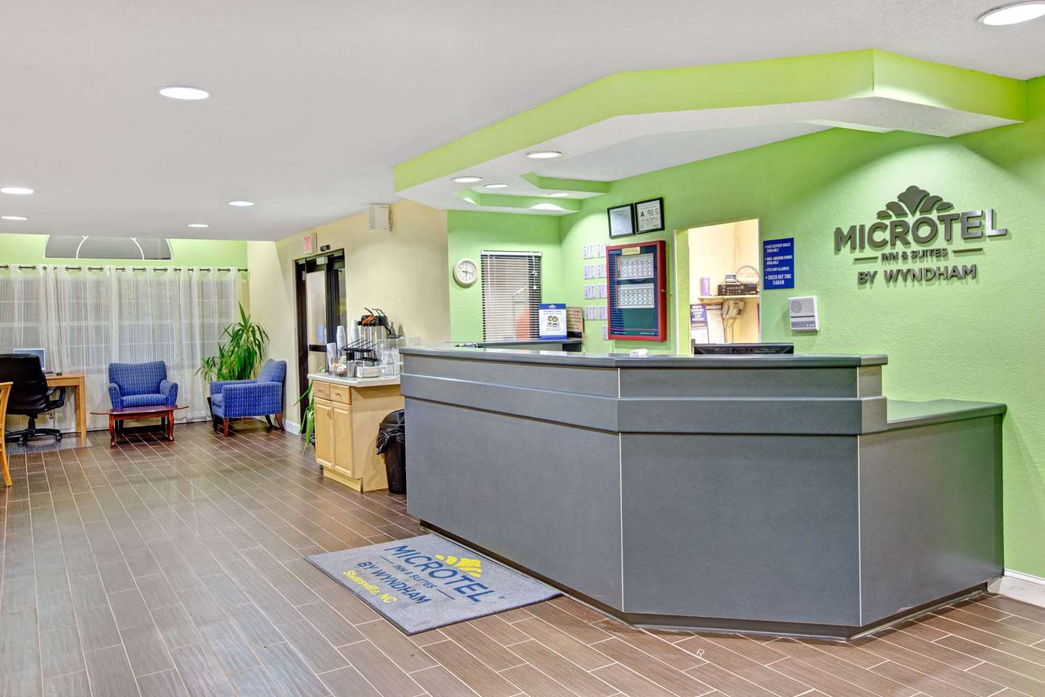 Microtel Inn & Suites by Wyndham Statesville 9/43