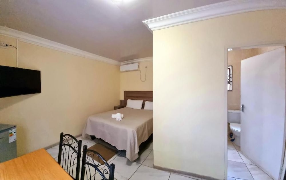 Asda Guesthouse 18/44