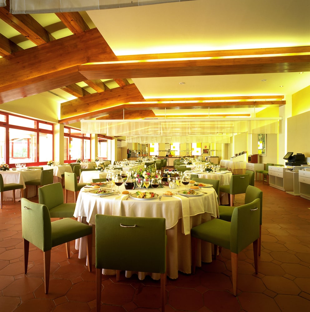 Restaurant-cafeteria