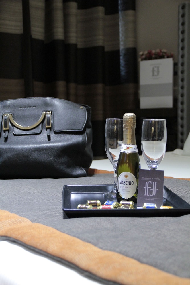 Fragrance St Peter Hotel 42/70