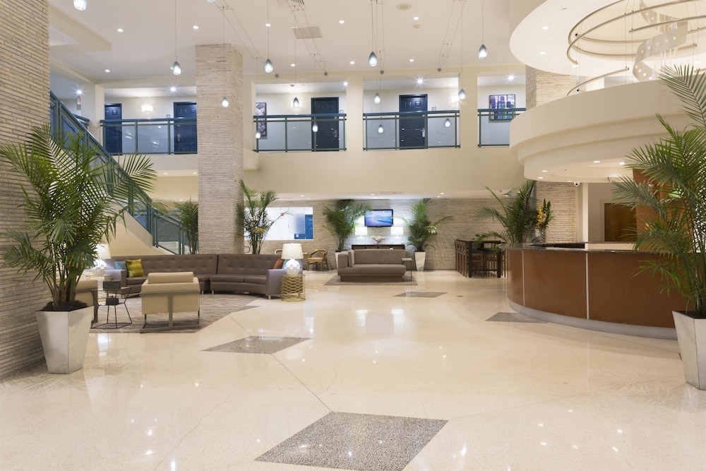 Best Western Plus Atlantic Beach Resort 6/44