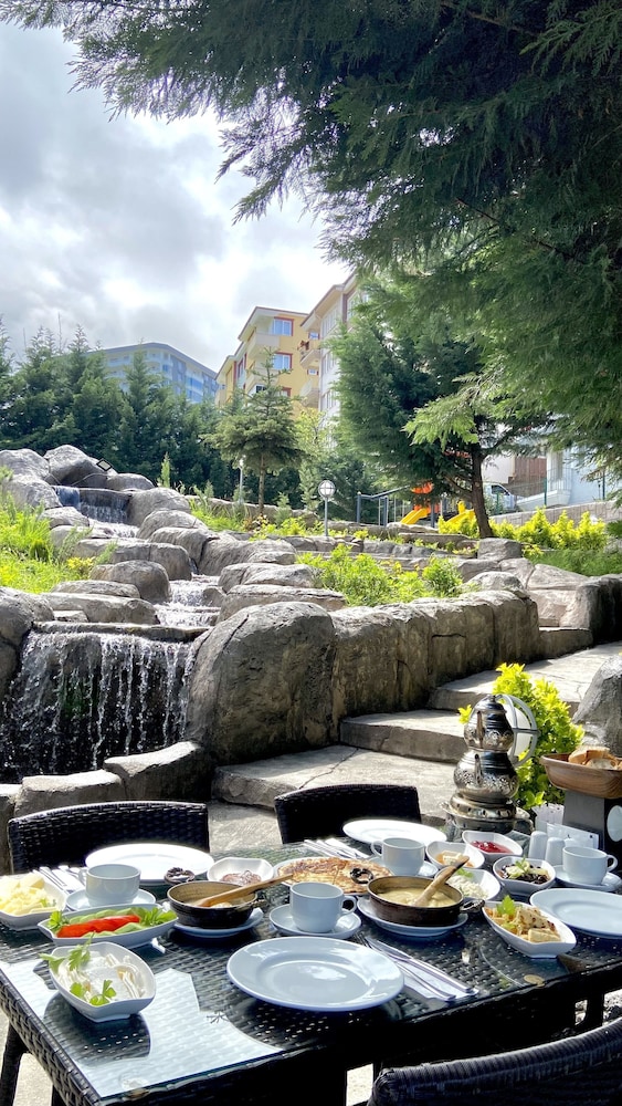 Caykent Suites Deluxe Hotel 38/50