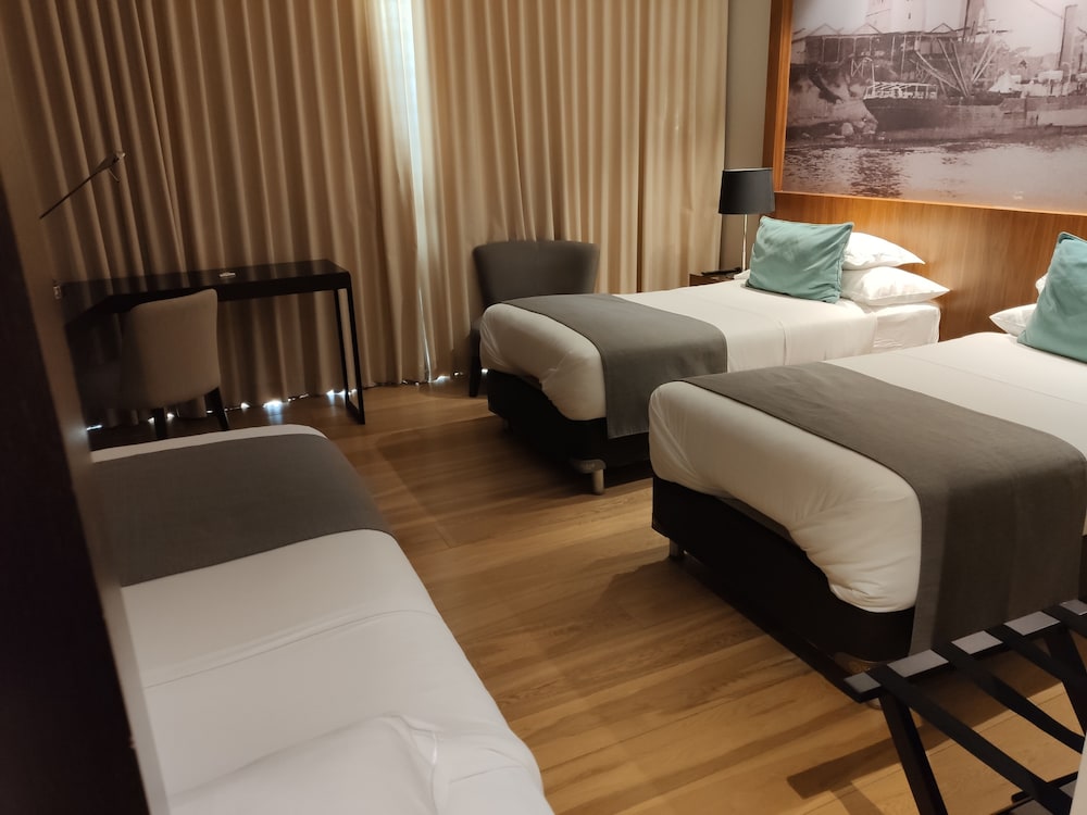 PUERTO NORTE DESIGN HOTEL 8/63