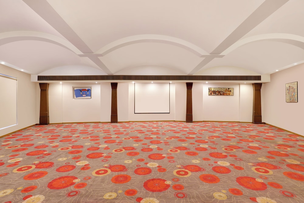 Lemon Tree Hotel Aurangabad 9/68