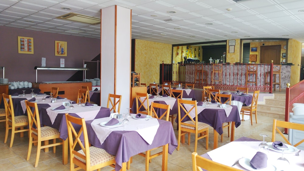 Hotel Andorra 32/48