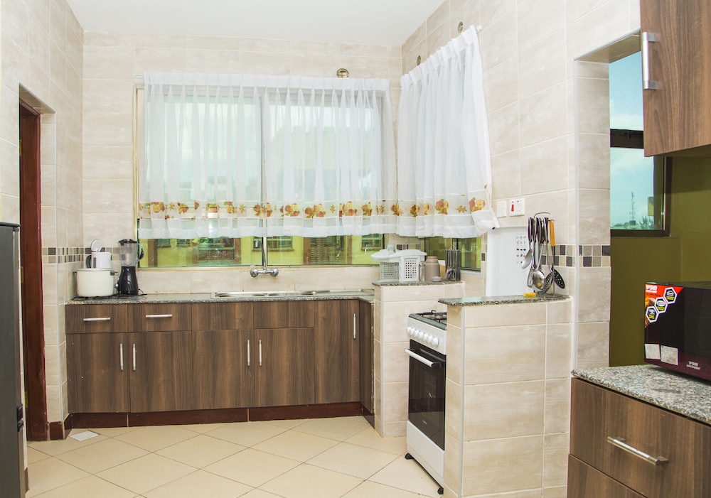 Sunset Paradise Holiday Homes 9/50