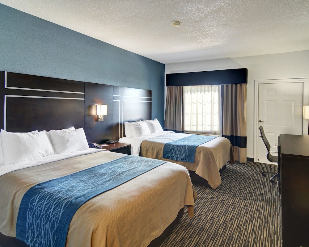 Spark by Hilton Galveston 8/31