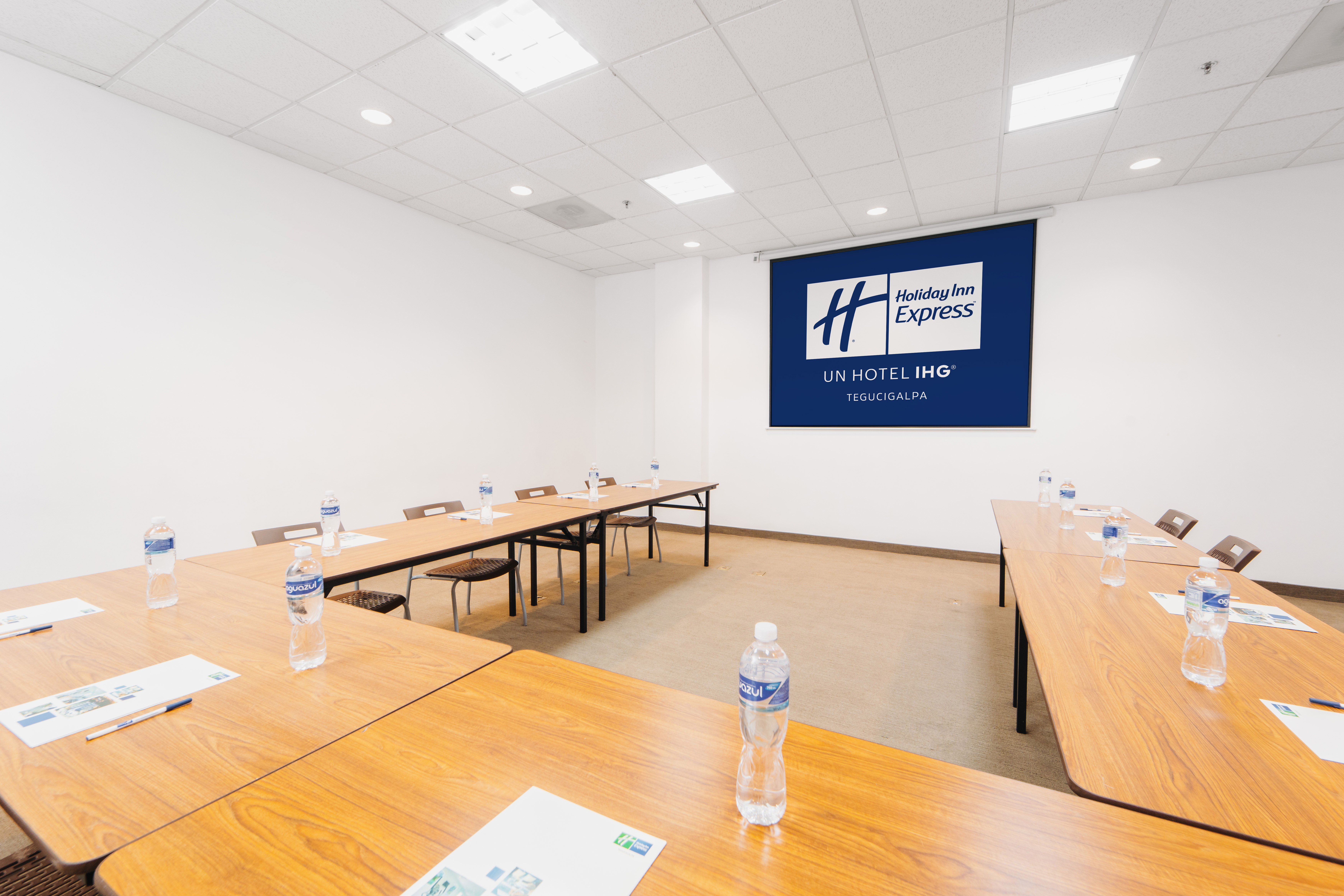 Holiday Inn Express Tegucigalpa 64/72