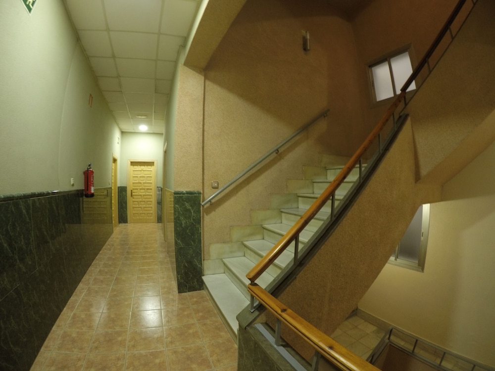 Hostal La Casa de Enfrente 23/41