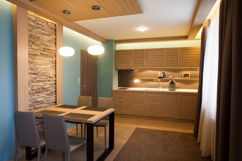 Hotel Amira 46/50