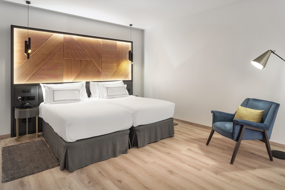 Melia Avenida America 21/60