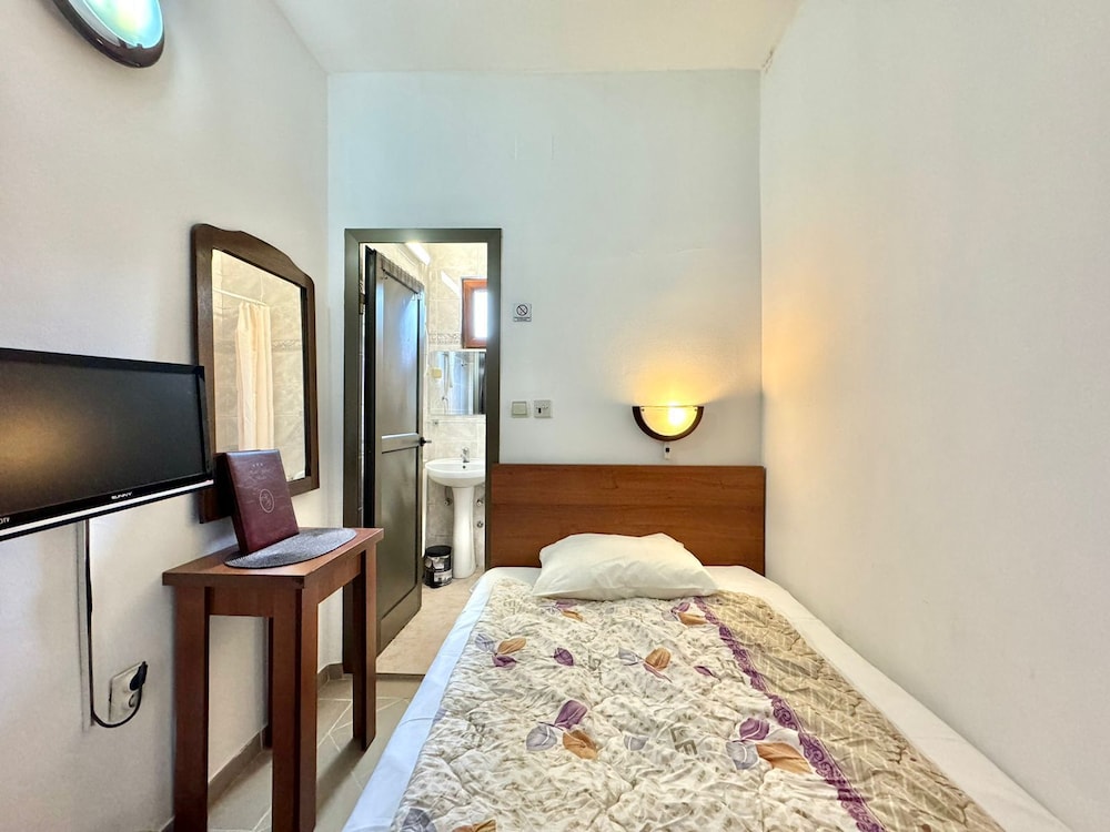 Hotel Grbalj 26/75