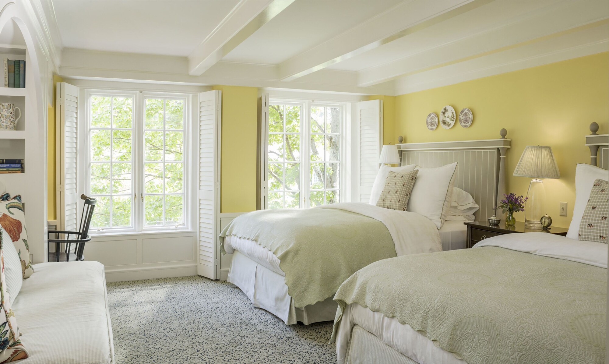2 Queen Beds