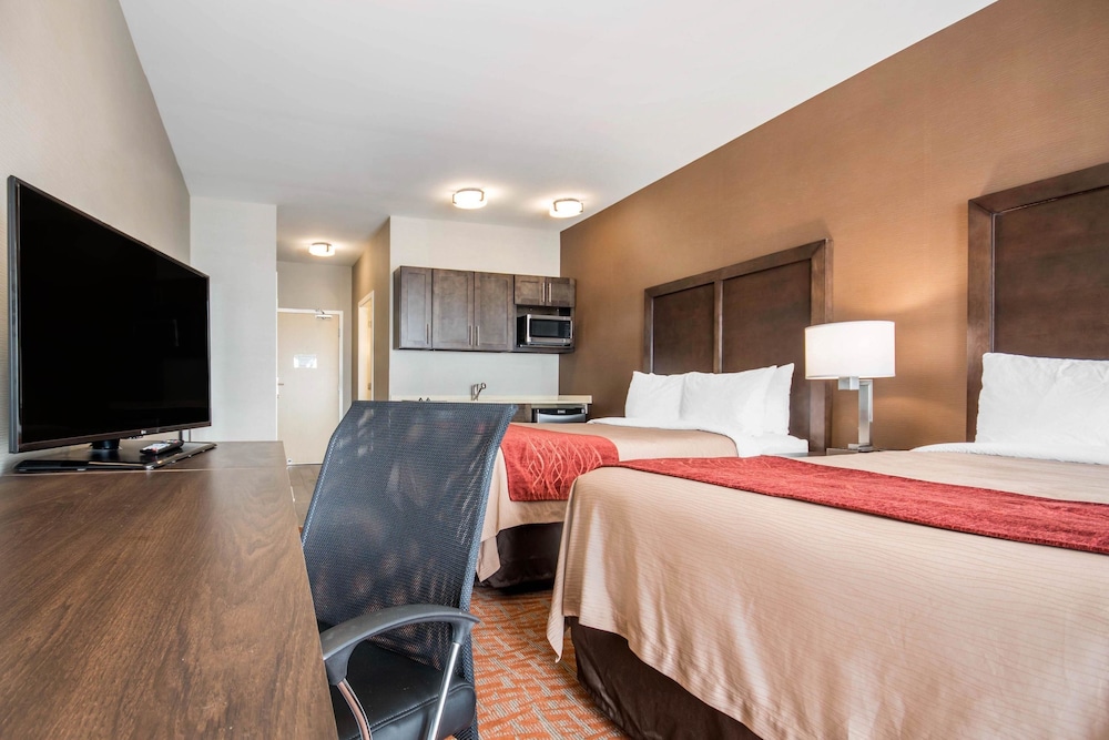 Comfort Inn & Suites Merritt BC 10/45