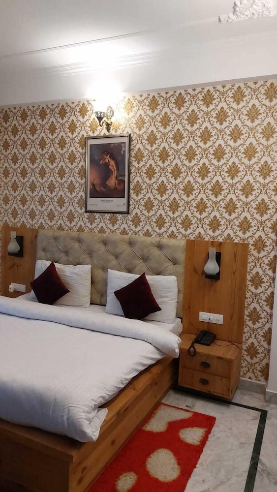 Hotel Sunshine Dharamshala 13/52