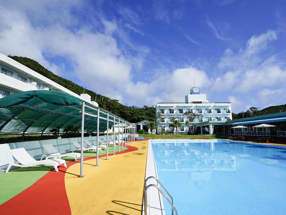 Hotel Caretta Amami 54/76