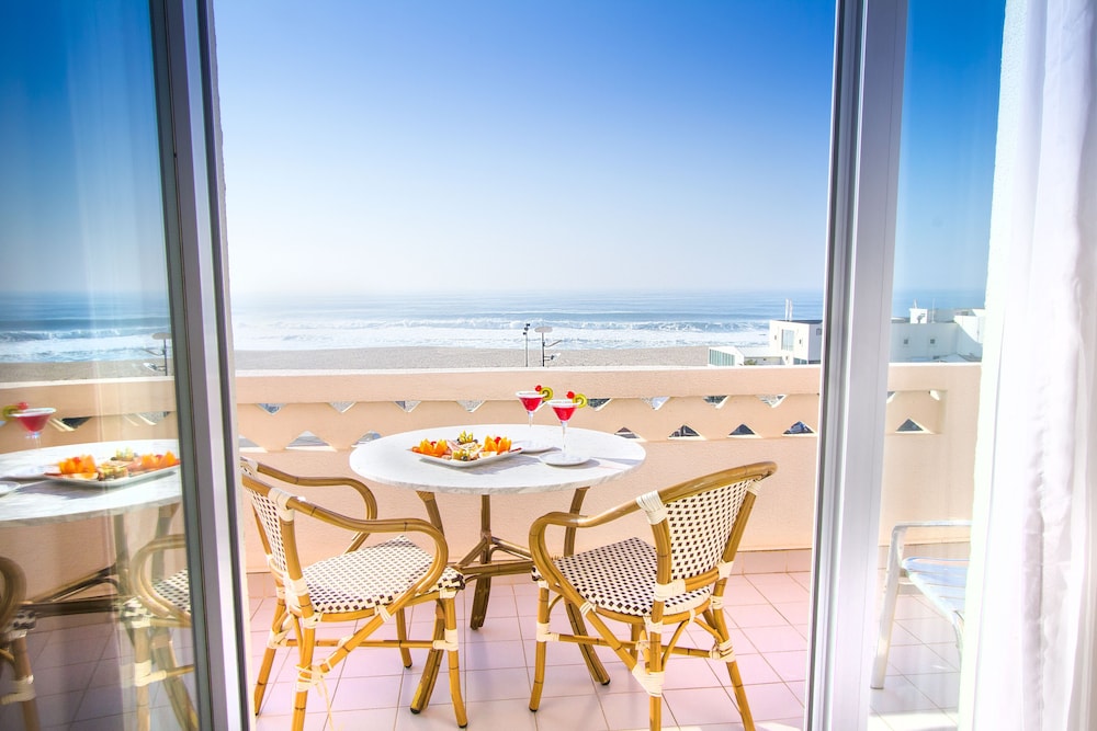 GRANDE HOTEL DA POVOA 22/28