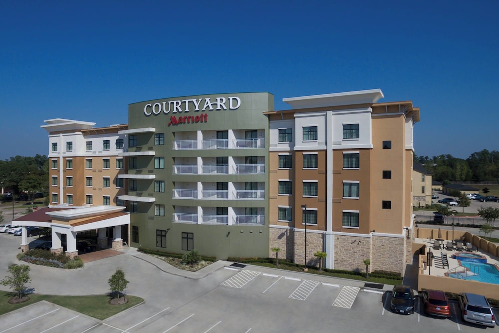 Courtyard Houston Kingwood 59/61