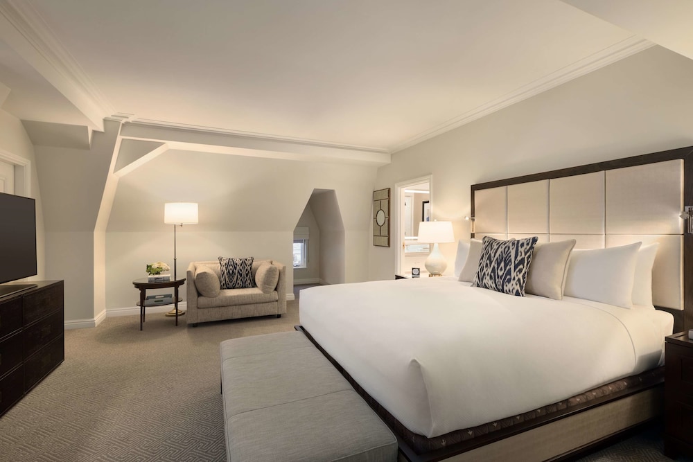 Roosevelt, Suite, King Bed