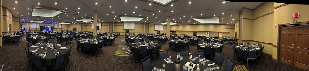 Astoria Hotel and Event Center 59/61