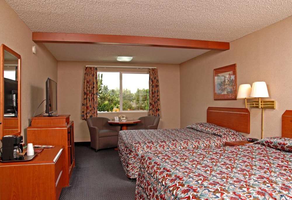 Redmond Inn 34/47