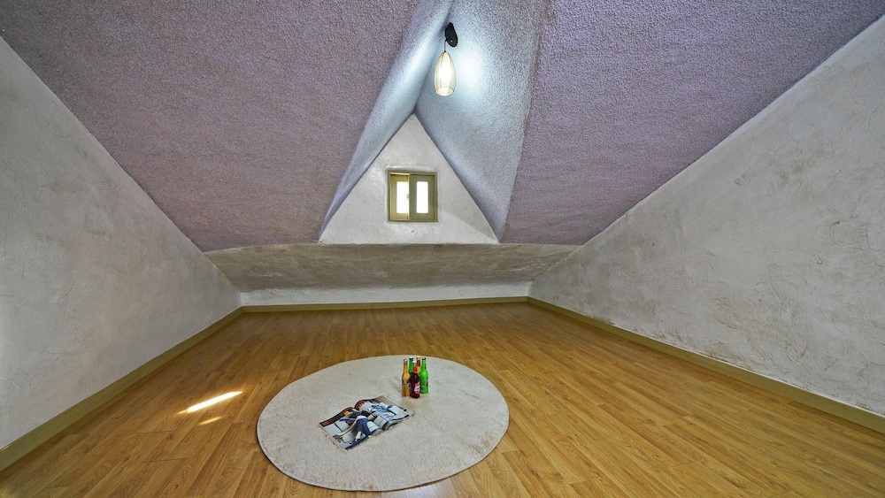Tongyeong Makai O Pension 25/50