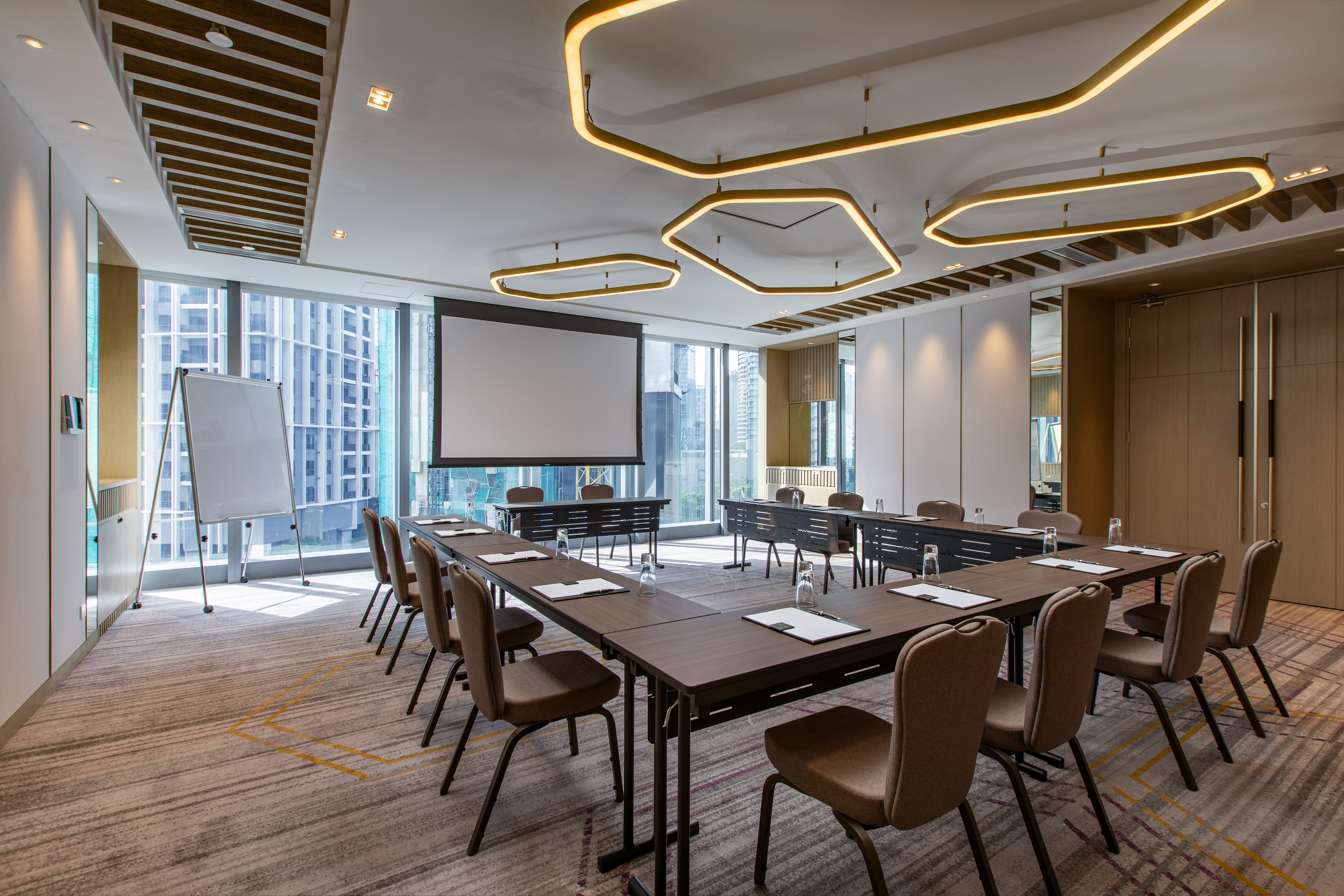 Crowne Plaza Kuala Lumpur City Centre 44/50