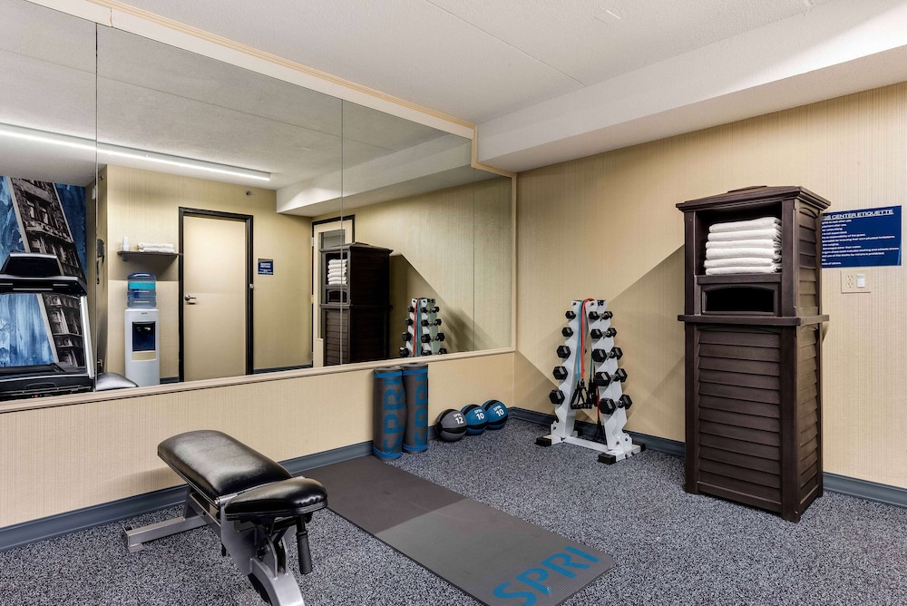Best Western Chicago Downers Grove 17/42